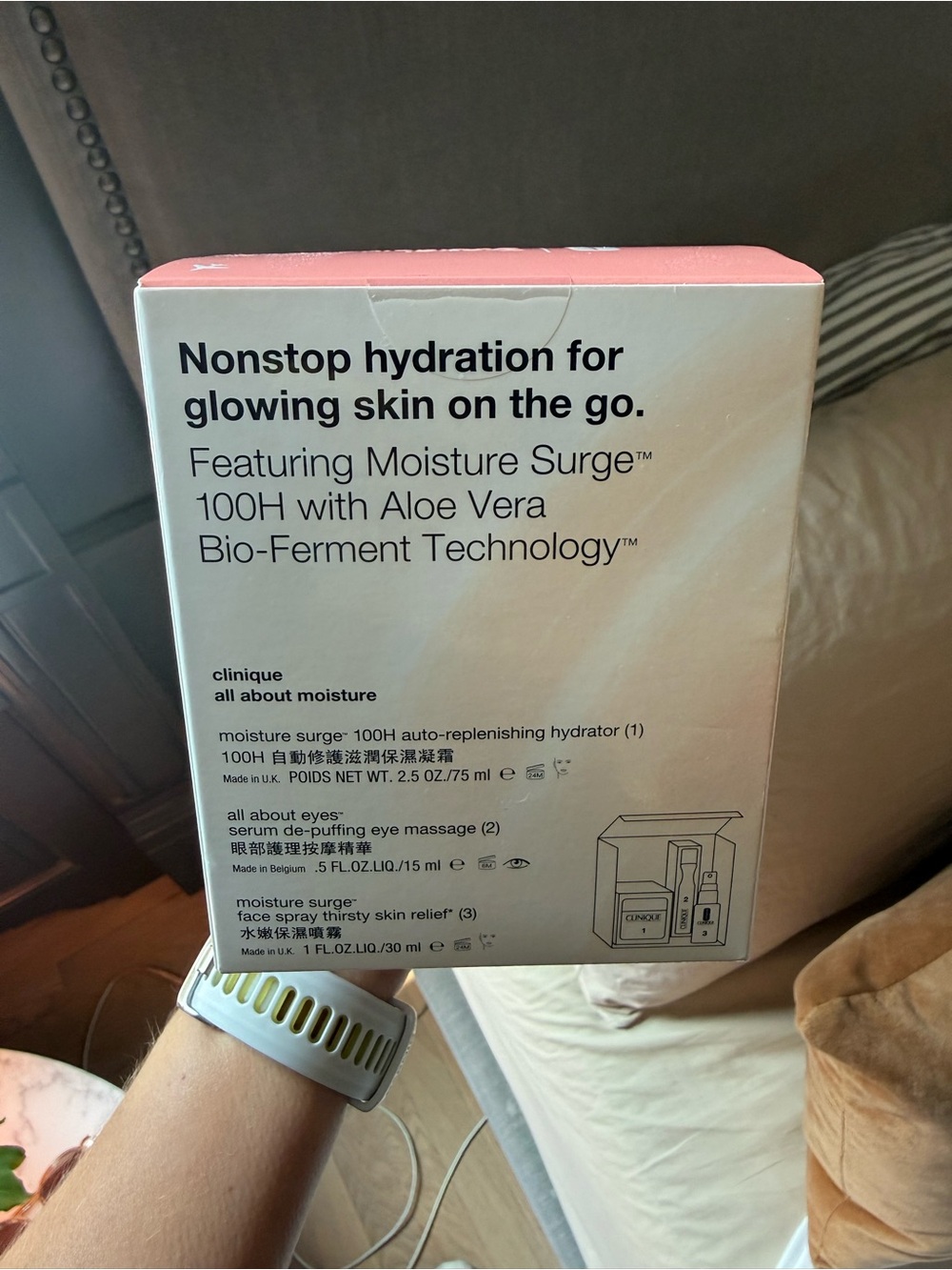 Clinique Moisture Surge Set - Soft Pink & Silver Accents - Picture 2 of 3